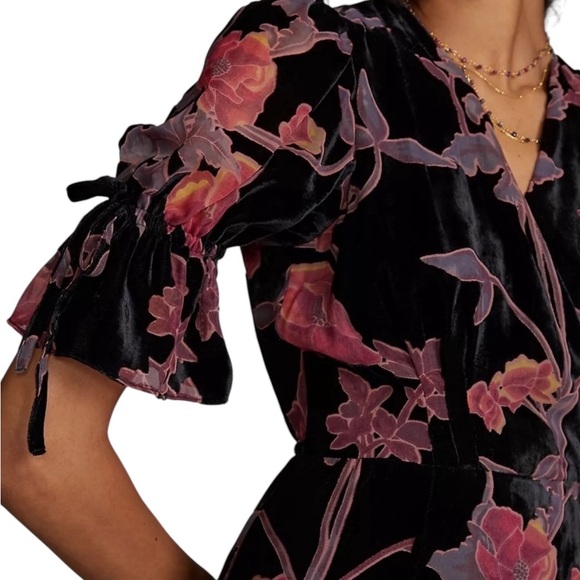 Hutch Elegant Black and Pink Floral
Maxi Floral Wrap Dress - Picture 5 of 12